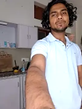 riya190 online show from April 8, 5:13 pm