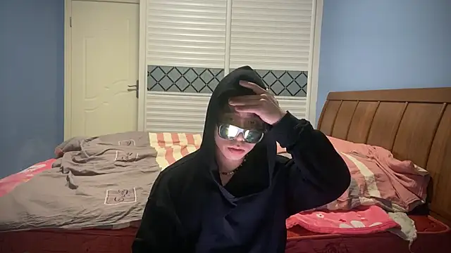 Snapshot of shuai321 chatting on January 26, 3:03 pm shuai321 online show from January 26, 3:03 pm