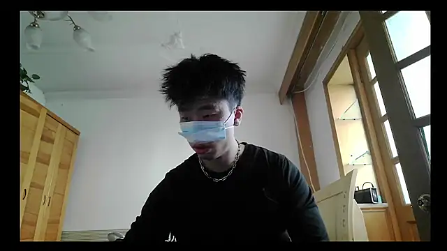 Snapshot of shuai321 chatting on February 20, 7:23 am shuai321 online show from February 20, 7:23 am