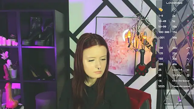 Lily Moonlight online show from April 12, 2:55 pm