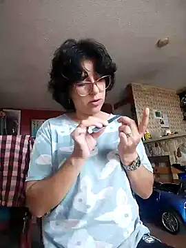 Im Alma  online show from February 4, 1:38 pm