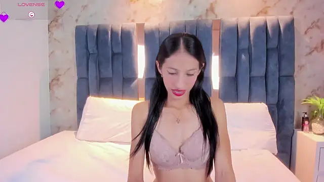 RoseTaylor   online show from December 11, 5:21 am