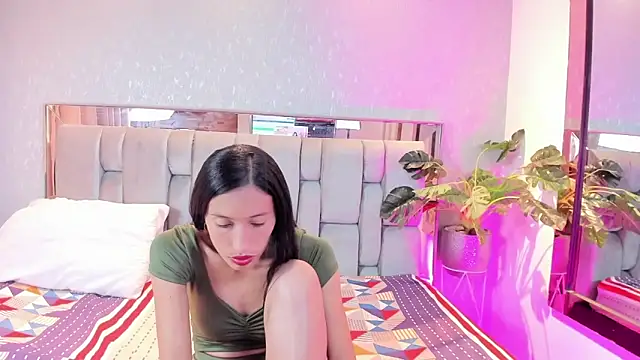 RoseTaylor   online show from March 4, 5:24 am