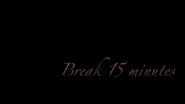 Snapshot of MENNDI chatting on December 14, 2:31 pm MENNDI online show from December 14, 2:31 pm