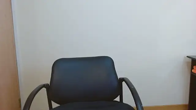 JessicaRabbit04 online show from March 10, 7:10 am