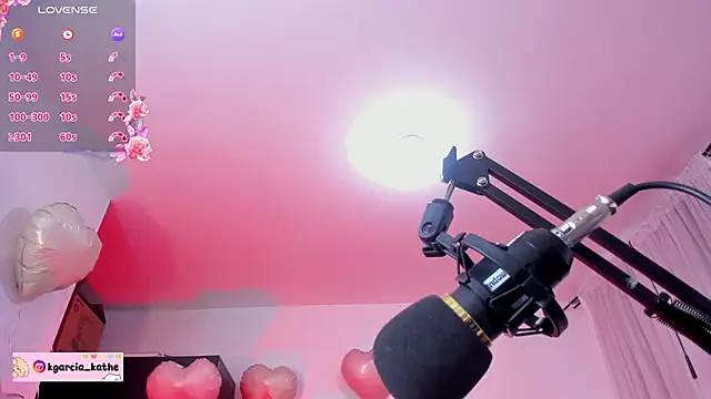 Lin-cute online show from November 9, 9:46 pm