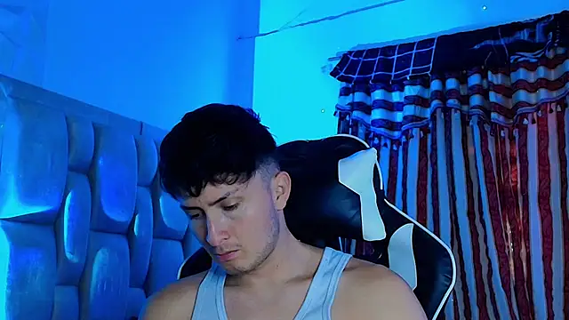 santyago taylor online show from March 20, 9:56 pm