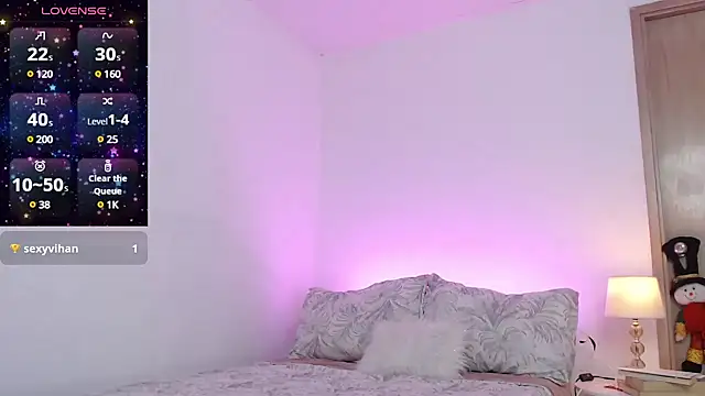 Mailywindsor online show from December 16, 4:16 pm