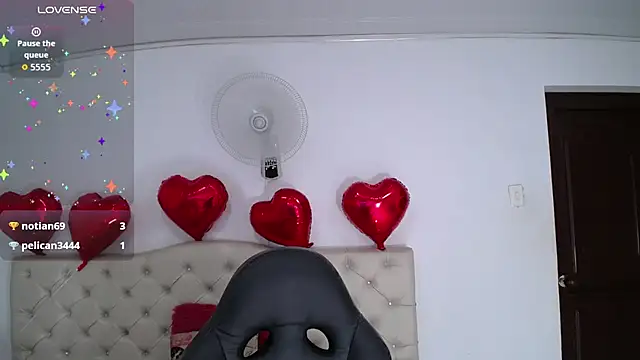 cristal horny19 online show from September 15, 8:58 am