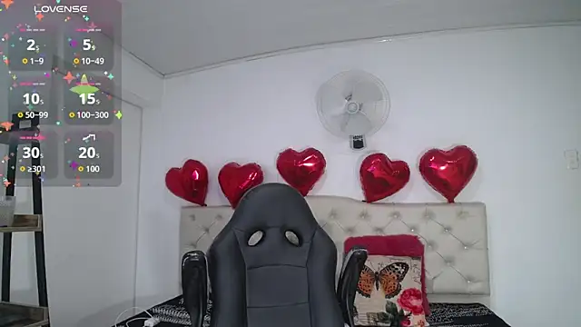 cristal horny19 online show from September 24, 10:46 pm