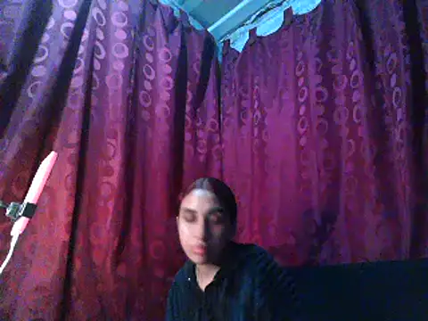 ifeelverywet andhot online show from March 3, 7:39 pm