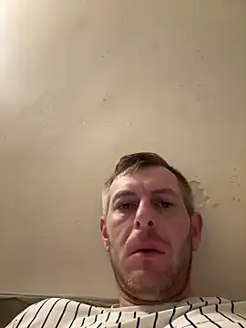 adrian90bi11 online show from March 28, 6:13 am