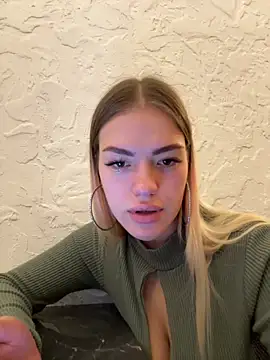 Snapshot of -Sexy_Barbie- chatting on January 11, 2:15 pm -Sexy Barbie- online show from January 11, 2:15 pm