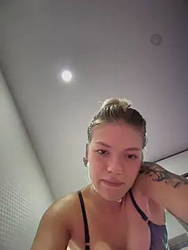 -Sexy Barbie- online show from February 16, 2:13 pm