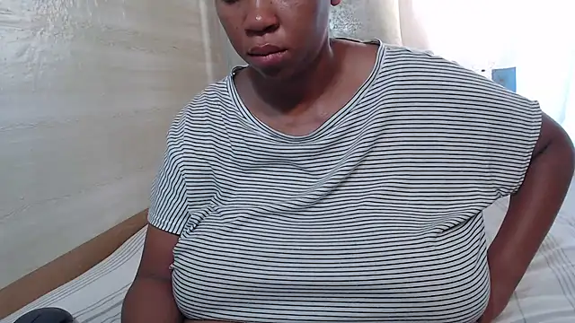 FlavoredNia online show from February 4, 5:10 am