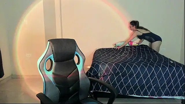 atenas 05  online show from November 10, 10:53 pm