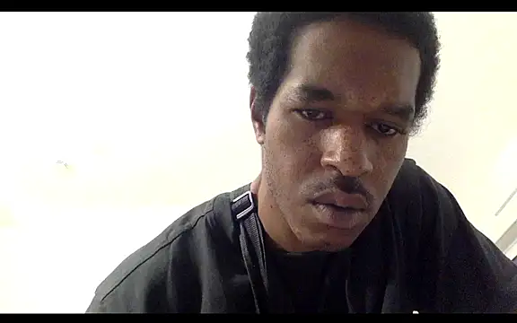 Snapshot of POPAYE972 chatting on October 30, 9:15 pm POPAYE972 online show from October 30, 9:15 pm