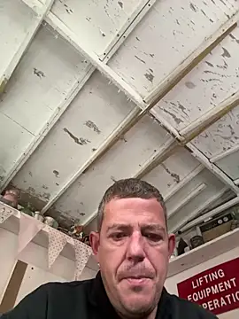 Snapshot of mrwright878787 chatting on October 10, 8:24 am mrwright878787 online show from October 10, 8:24 am