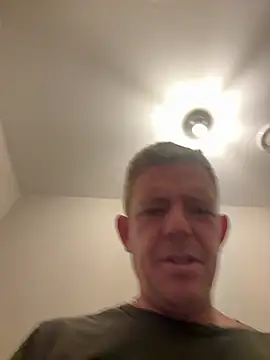mrwright878787 online show from July 15, 6:35 pm