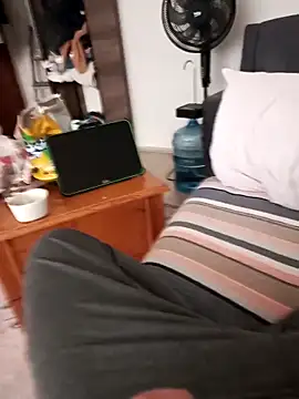 keremcim online show from April 10, 4:28 am