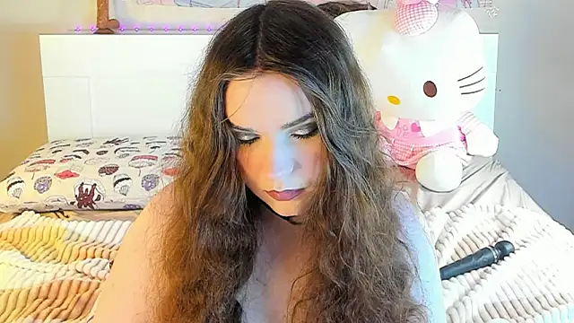 kuraii1  online show from February 3, 12:25 am