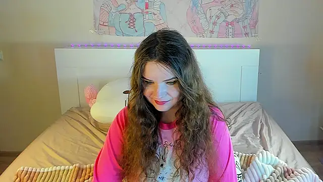 kuraii1  online show from March 14, 7:55 pm