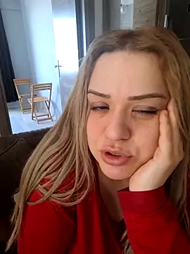 cansuozell online show from April 13, 7:47 am