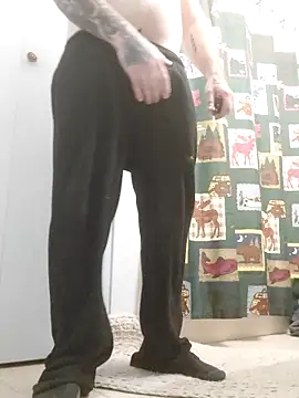 Snapshot of PNTlooker256 chatting on February 5, 10:47 pm PNTlooker256 online show from February 5, 10:47 pm