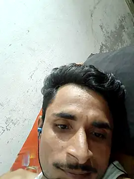 Snapshot of vkhotboy143 chatting on October 5, 7:01 pm vkhotboy143 online show from October 5, 7:01 pm