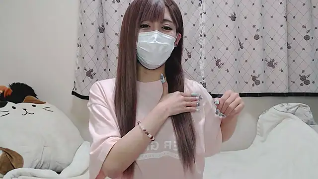 Snapshot of _hiyor_ chatting on February 19, 5:38 pm hiyor online show from February 19, 5:38 pm