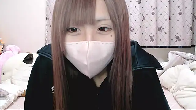 Snapshot of _hiyor_ chatting on November 25, 8:20 pm hiyor online show from November 25, 8:20 pm