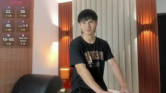 Snapshot of Ryo_kush chatting on October 16, 4:02 am Ryo kush online show from October 16, 4:02 am