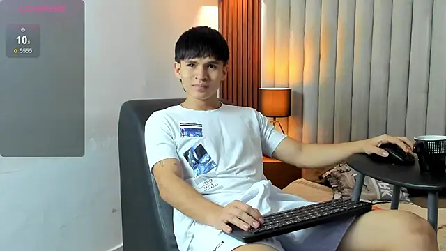 Snapshot of Ryo_kush chatting on November 16, 3:56 am Ryo kush online show from November 16, 3:56 am