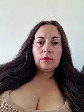 Snapshot of SelieAlMio chatting on June 25, 10:09 am SelieAlMio online show from June 25, 10:09 am