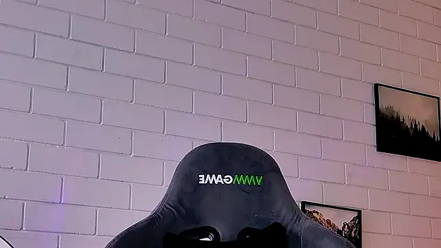 TinaDavil online show from February 3, 9:14 am