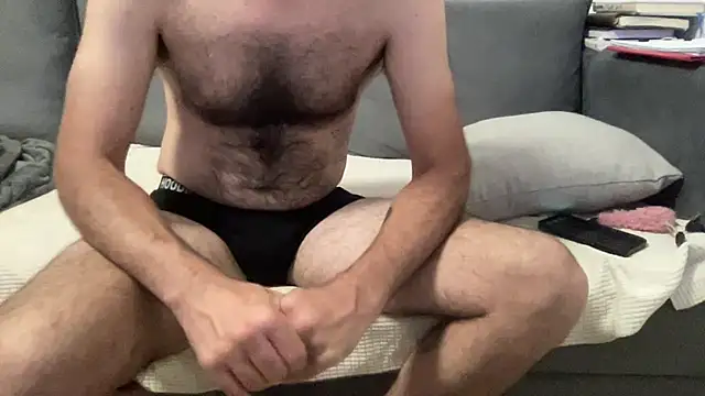 4small4inchlol online show from May 26, 9:11 pm