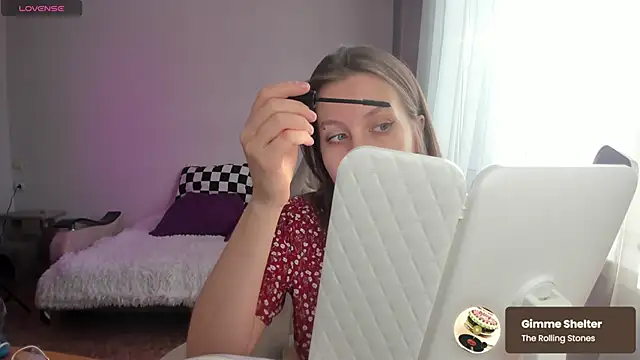 Snapshot of ms_allison_w chatting on February 18, 12:06 pm ms allison w online show from February 18, 12:06 pm