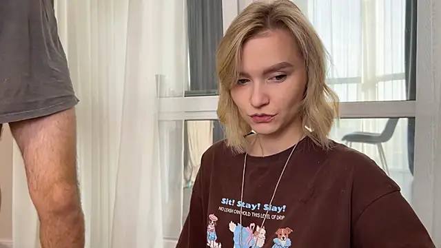 Adelovenick online show from November 19, 8:47 am