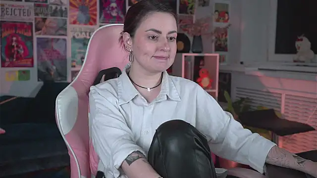 Lana  May online show from January 31, 4:48 pm