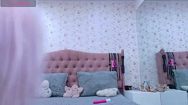 AvrillThomas online show from March 14, 3:14 pm