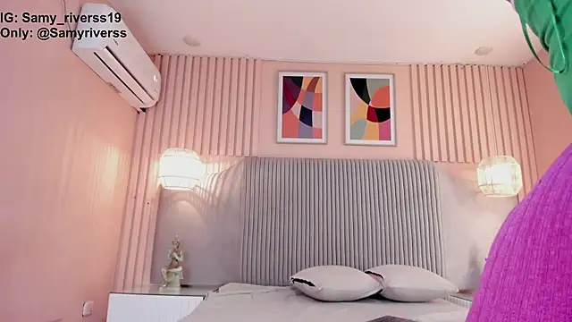 Snapshot of samyriverss chatting on September 11, 1:49 am samyriverss online show from September 11, 1:49 am