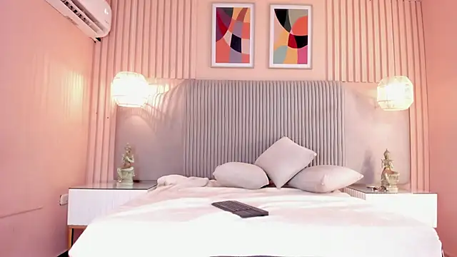 Snapshot of samyriverss chatting on October 3, 1:57 am samyriverss online show from October 3, 1:57 am