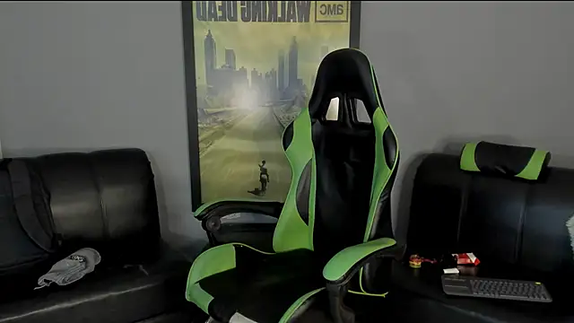 Snapshot of jamesinked_ chatting on January 14, 7:21 pm jamesinked online show from January 14, 7:21 pm