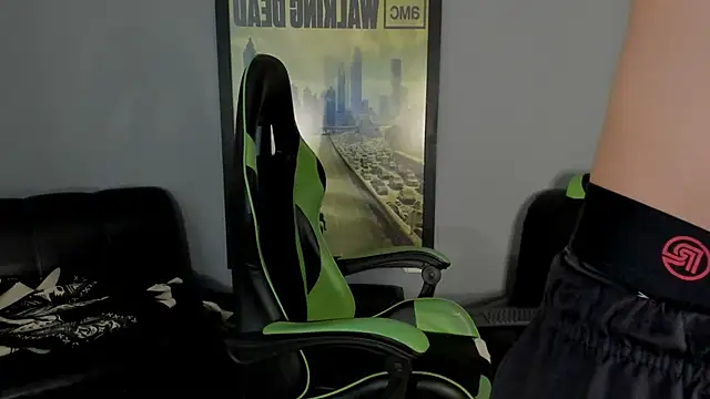 Snapshot of jamesinked_ chatting on January 23, 3:43 pm jamesinked online show from January 23, 3:43 pm