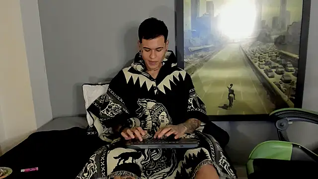 Snapshot of jamesinked_ chatting on March 16, 8:21 am jamesinked online show from March 16, 8:21 am