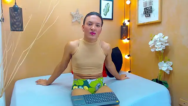 Snapshot of aslyhernandez_7 chatting on September 26, 12:09 pm aslyhernandez 7 online show from September 26, 12:09 pm