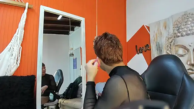 aslyhernandez 7 online show from April 16, 12:28 pm