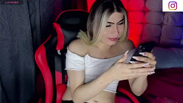 saskya online show from April 13, 3:23 am