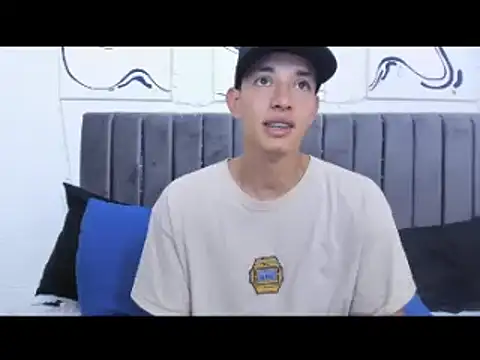 Snapshot of jake_shadow14 chatting on March 19, 5:39 pm jake shadow14 online show from March 19, 5:39 pm