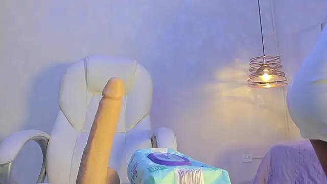 Snapshot of Victoriaa_millers chatting on September 21, 7:15 pm Victoriaa millers online show from September 21, 7:15 pm